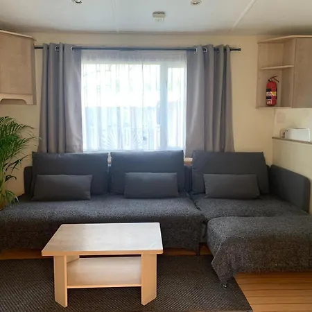 Campsite Mobil Des Reves Lattes
